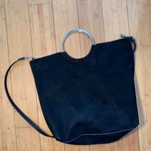 Banana republic bag
Velvet texture